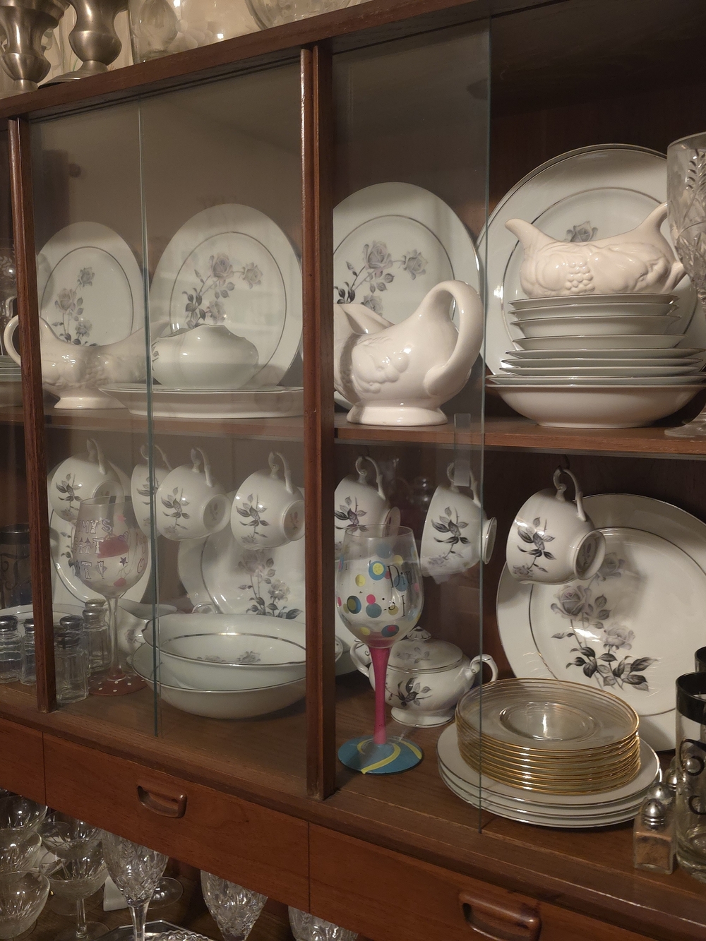 Yamaka "Nocturne CHINA  Dinnerware Set 20TH CENTURY 1950's